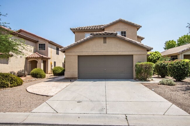 Building Photo - Welcome to this beautiful 4 bedroom, 3 bat...