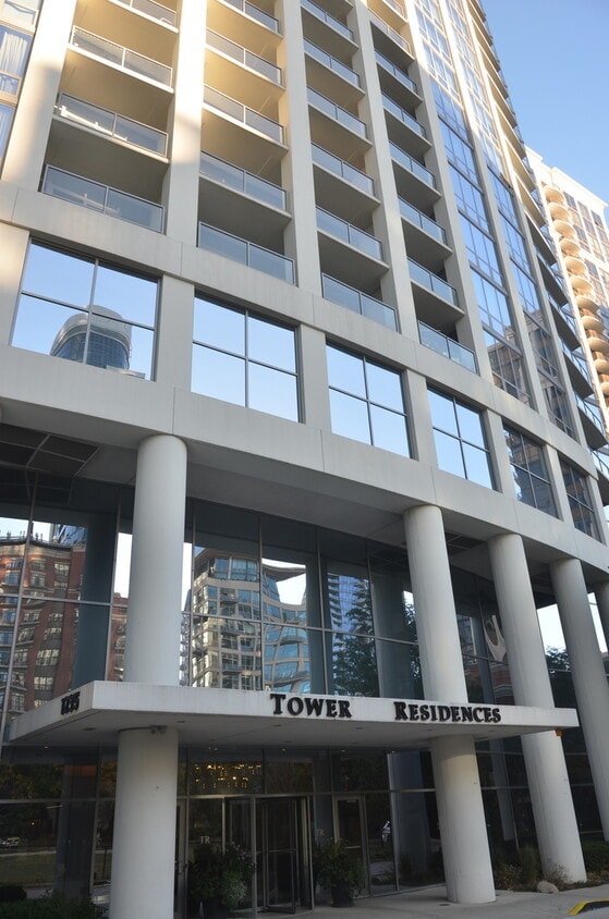 Foto principal - 1235 S Prairie Ave