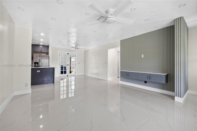 Foto del edificio - 4225 Monroe St