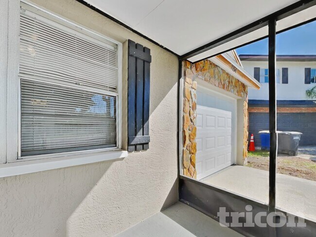 Foto del edificio - 3154 Macdonald Drive Clearwater FL