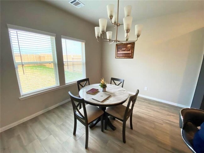 Building Photo - 6939 Escondido Dr