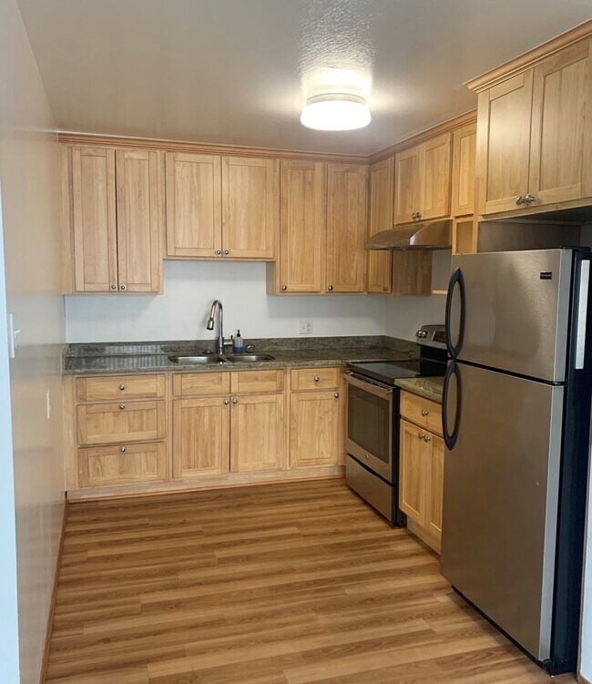 kitchen - 422 Arguello Blvd