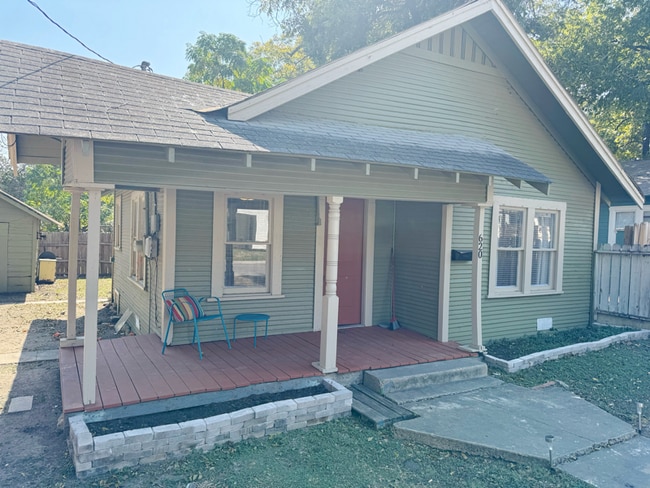 Foto del edificio - 620 Potomac St