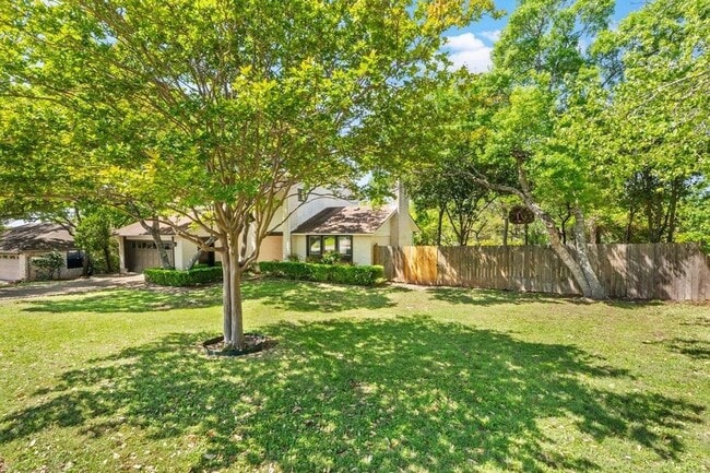 Photo - 6603 Whitemarsh Valley Walk Unit House
