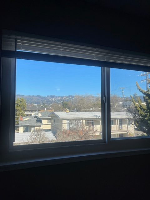 Foto principal - 5499 Claremont Ave