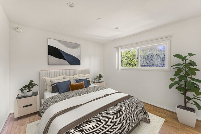 Foto del edificio - 5738 Woodman Ave