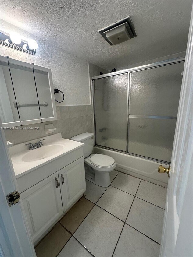 Primary Photo - 8003 W 6th Ave