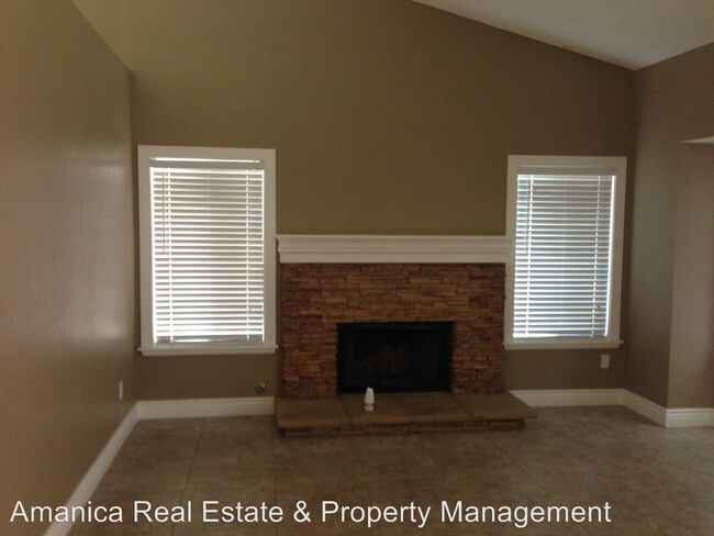 Building Photo - 3 br, 2 bath House - 13830 Red Berry St.