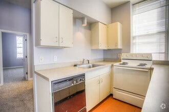 Building Photo - 1221-1223-1223 Lami St