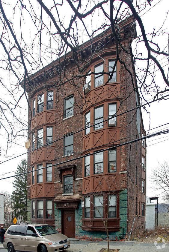 Foto del edificio - 167 Woodworth Ave