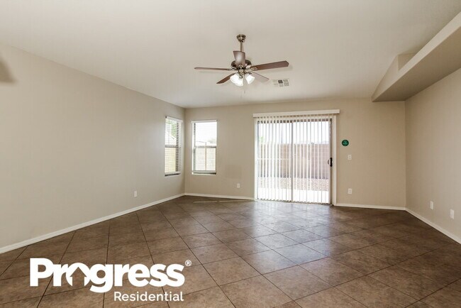 Building Photo - 1639 W Hidalgo Ave