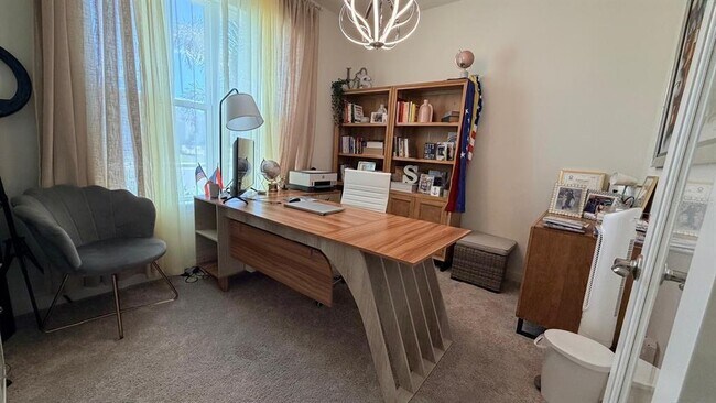 Foto del edificio - 1978 Education St