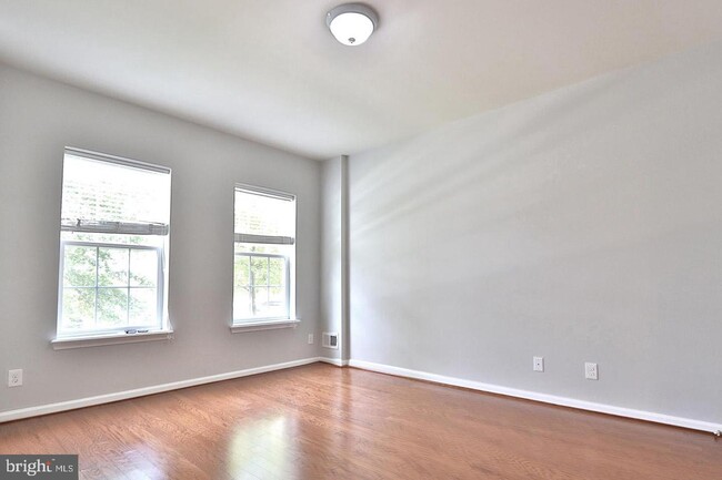 Building Photo - 25466 Stallion Branch Terrace