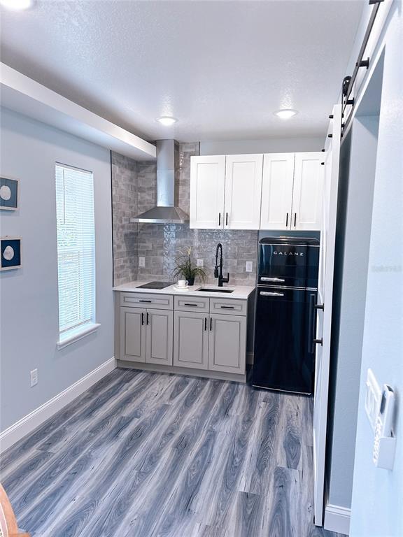 Foto del edificio - 409 W Carroll St