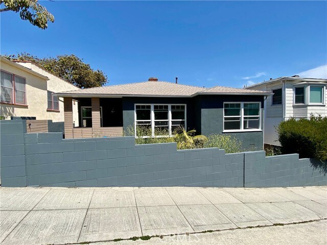 Primary Photo - 220 4th Ave