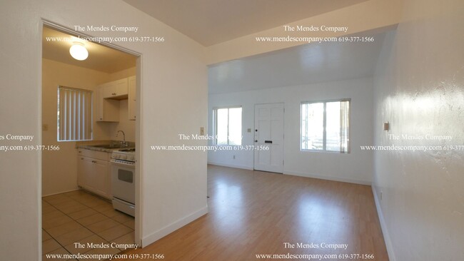 Building Photo - 1523 Locust St