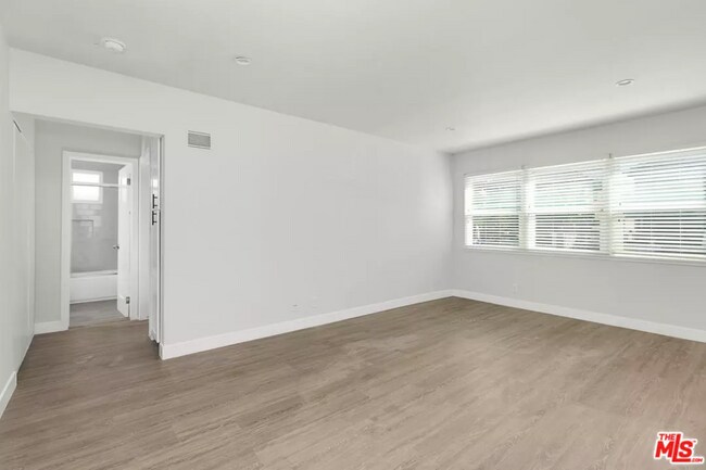Foto del edificio - 1345 Constance St