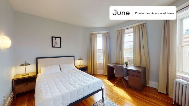 Building Photo - Room in Shared 4 bed/1 bath home