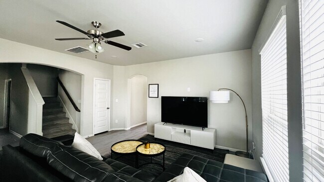 Foto del edificio - 24319 Wild Bramble Ln