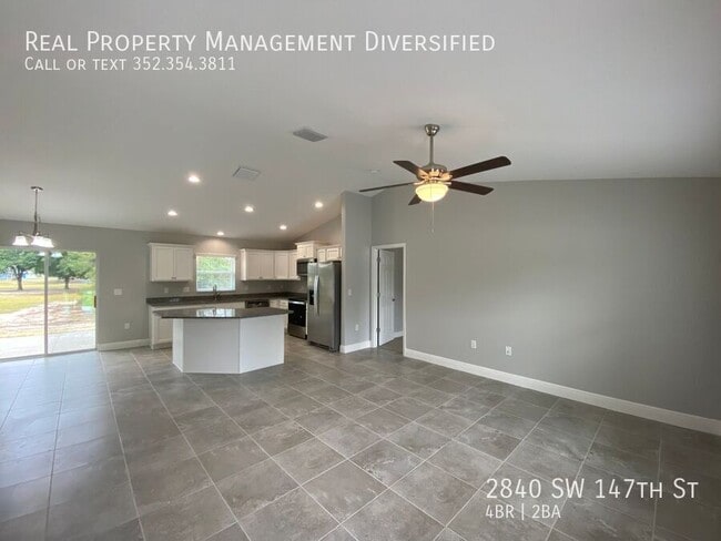 Building Photo - 2840 SW 147th St