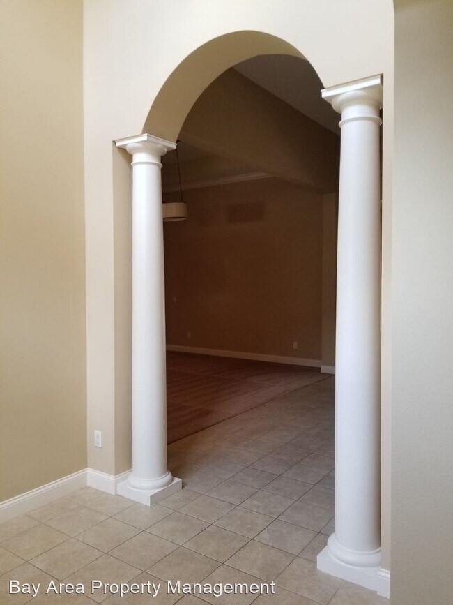 Foto del edificio - 4 br, 3.5 bath House - 7053 Timber Ridge Way