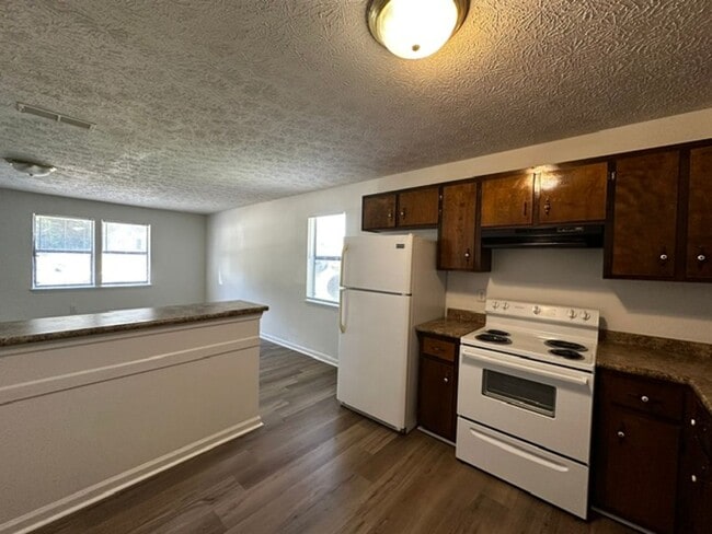 127/129 Lake Pl - 127/129 Lake Pl Apartment