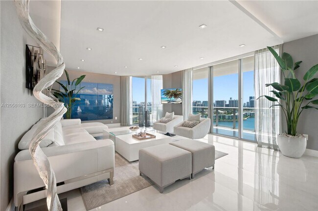 Foto del edificio - 17301 Biscayne Blvd