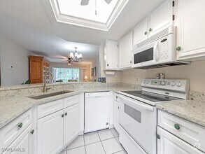Building Photo - 773 Wiggins Lake Dr