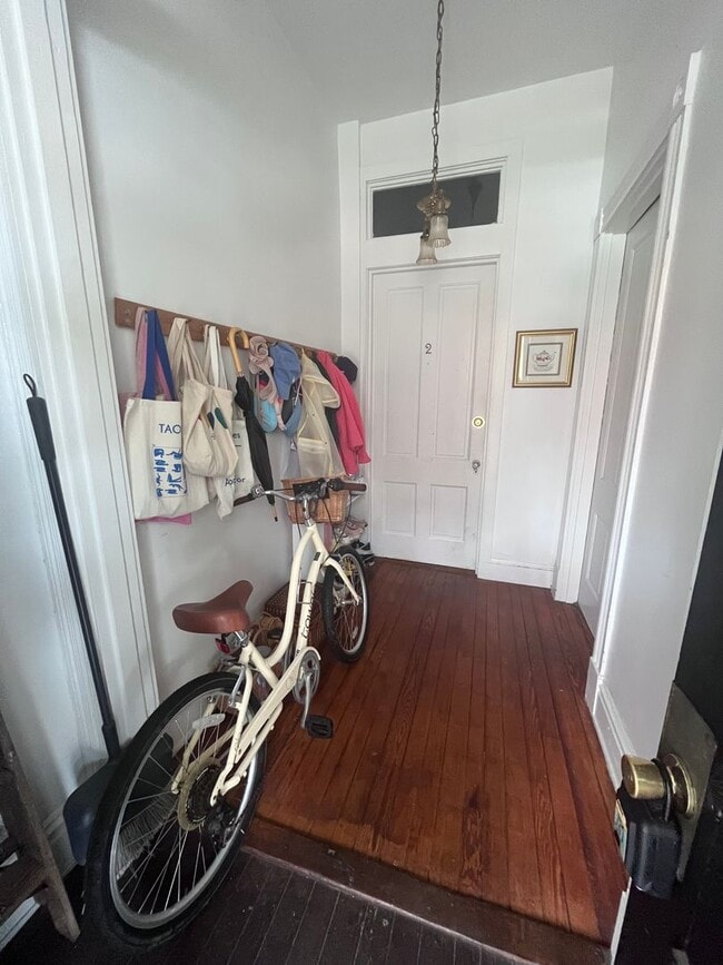 Photo - 5 N Harvie St Apartment