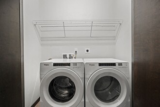 2BR, 2BA - The Element Apartments