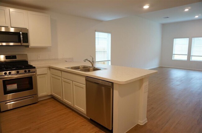 Building Photo - 18106 Mendocino Ridge Ln