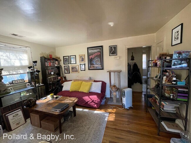 Foto del edificio - 2 br, 1 bath House - 3122 Alvis Avenue
