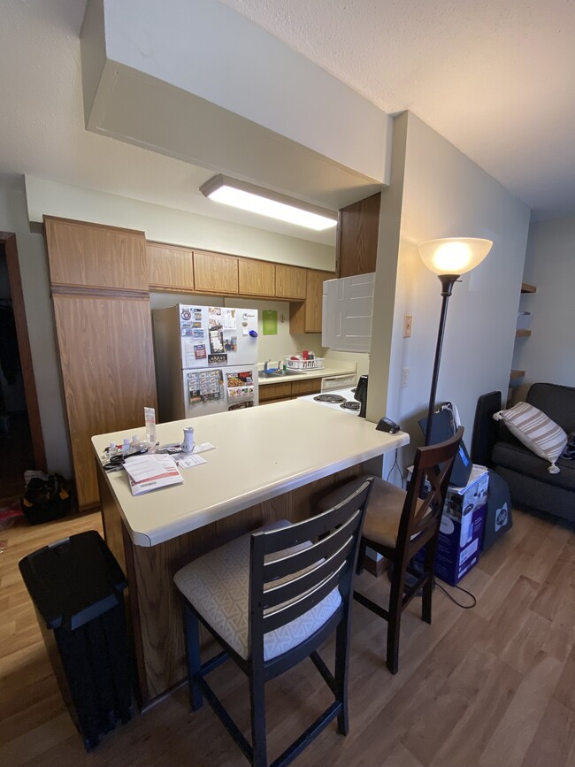 27 Valley Ave Unit 1, Iowa City, IA 52246 Condo for Rent in Iowa City