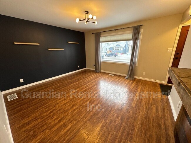 Photo du bâtiment - 478 Mary St E