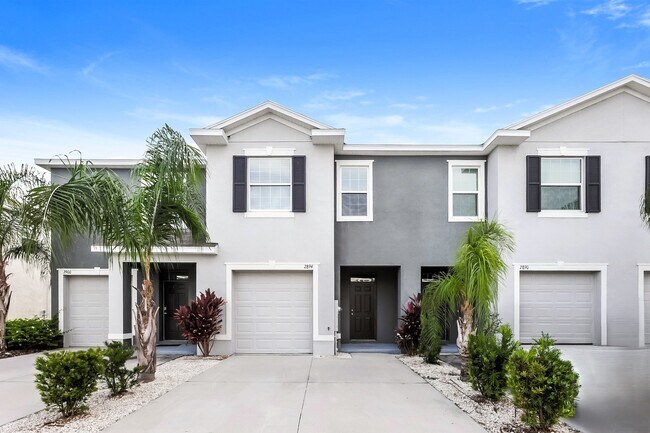 Foto del edificio - 2894 Peony Pr Ln