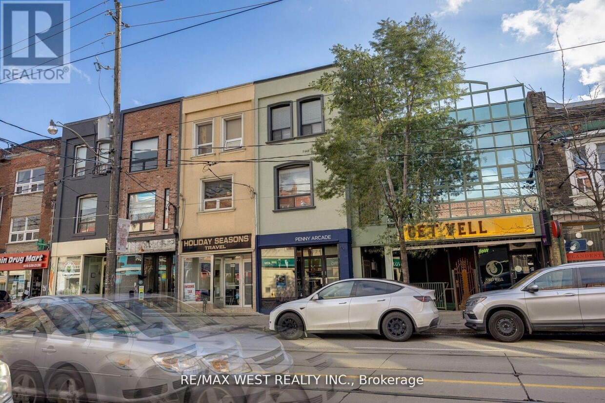 Primary Photo - 1177 Dundas St W