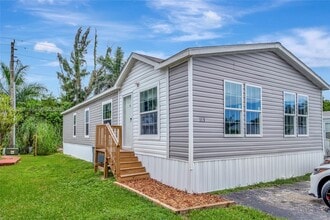 Building Photo - 35250 SW 177th Ct