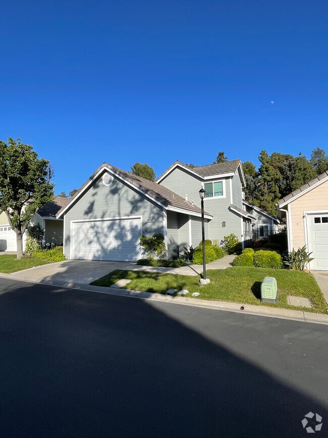 Royal St. Apartments for Rent San Diego, CA 1 Rentals