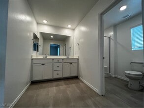 Building Photo - 10779 Purdy Ct