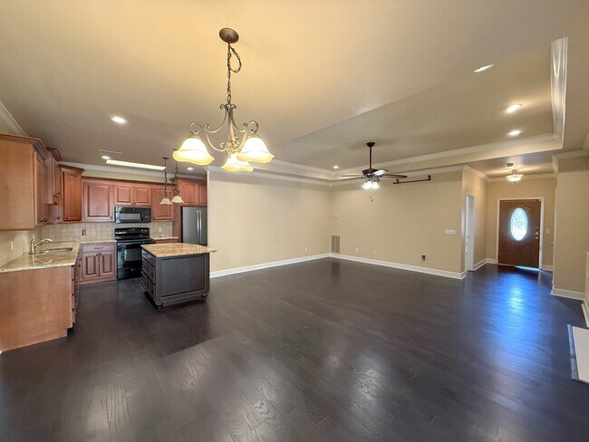 Foto del edificio - 15047 Ashmont Blvd SE