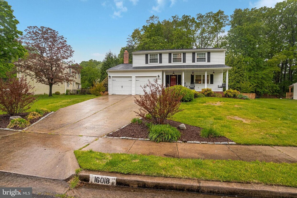 Primary Photo - 16018 Indus Dr