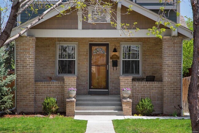 Photo - 1206 Garfield St House