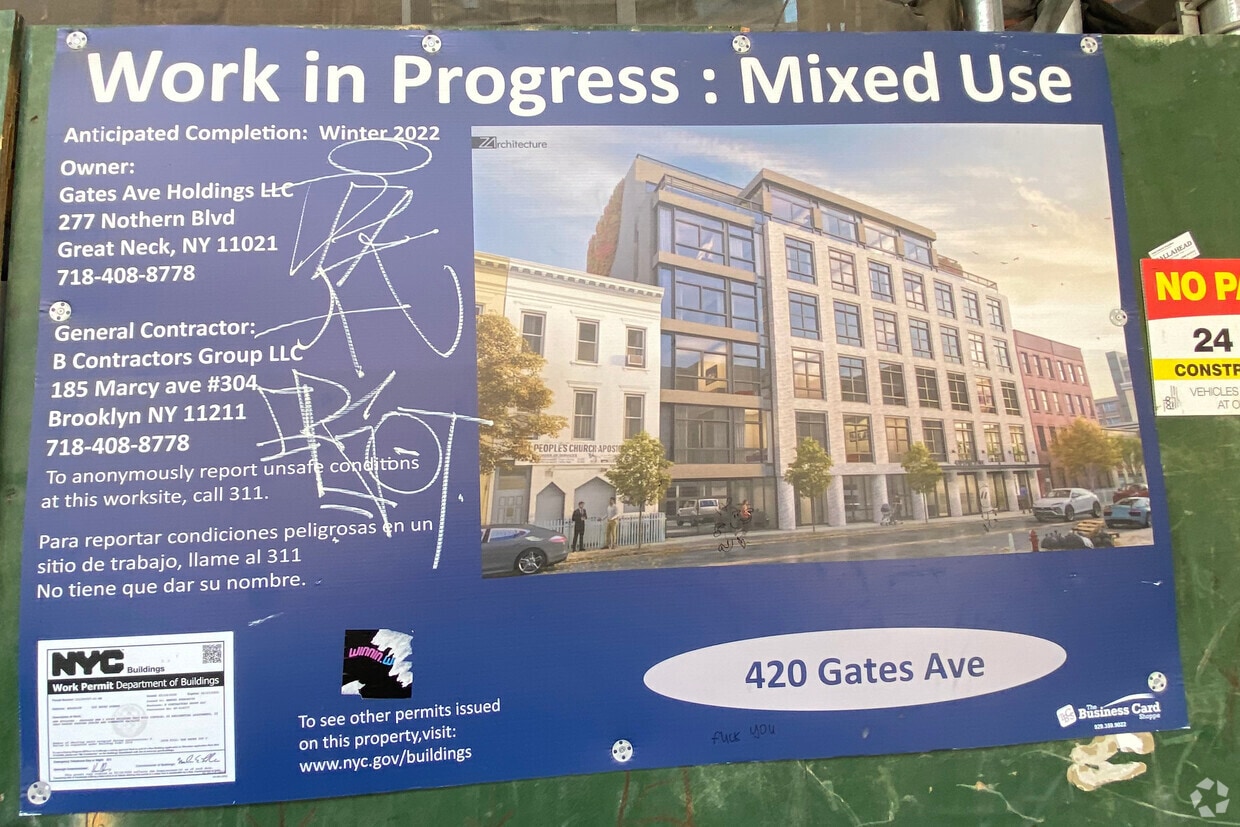Building Photo - 420 Gates Ave