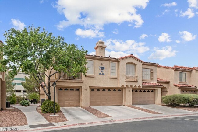 Foto del edificio - 7310 Camrose Ridge Pl