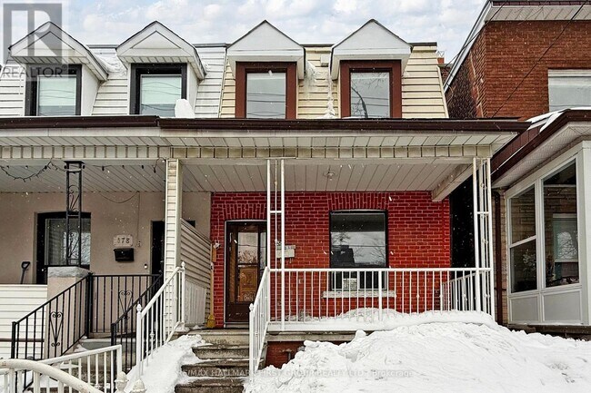 Photo du bâtiment - 480 Lansdowne Ave