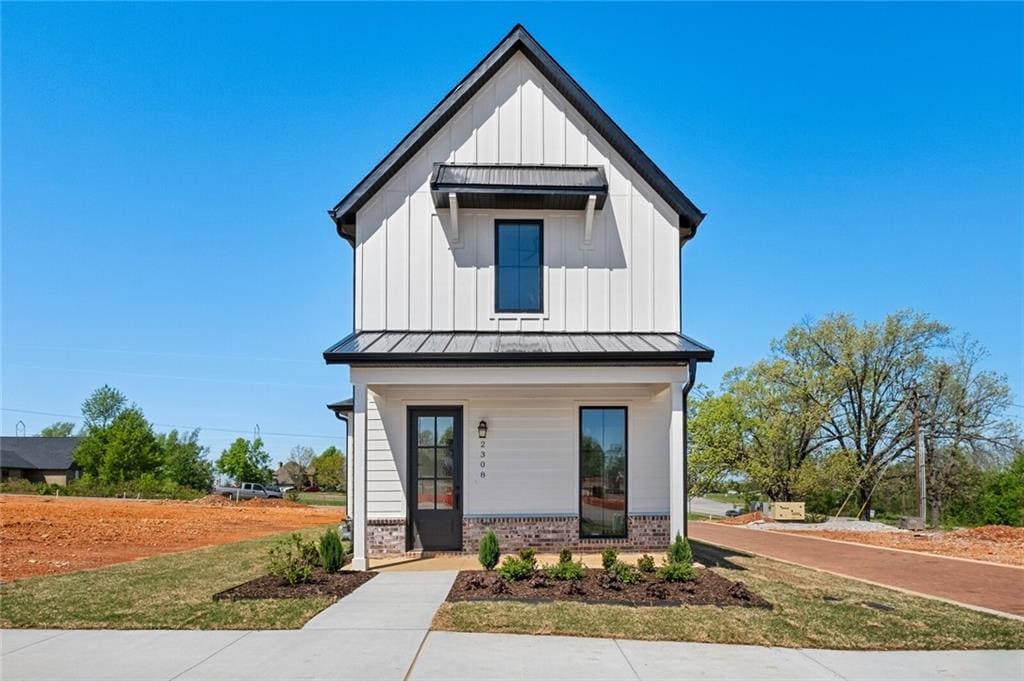 Foto principal - 2308 S 31st Pl