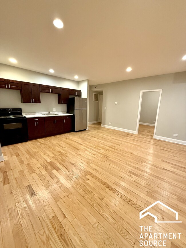 Foto del edificio - 6917 S Paxton Ave
