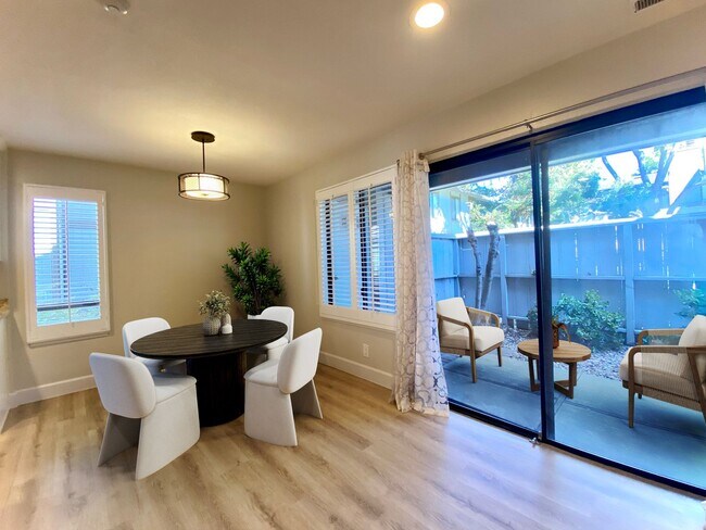 Foto del edificio - Stylish 1-Bedroom Condo with Modern Upgrad...
