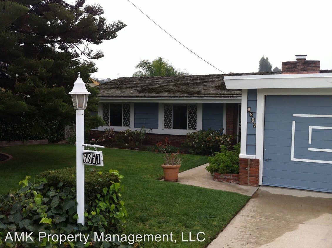 Primary Photo - 6857 Airoso Ave