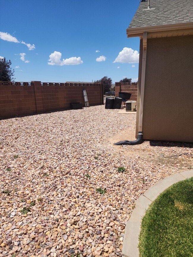 Foto del edificio - Pet Friendly Southern View Townhome